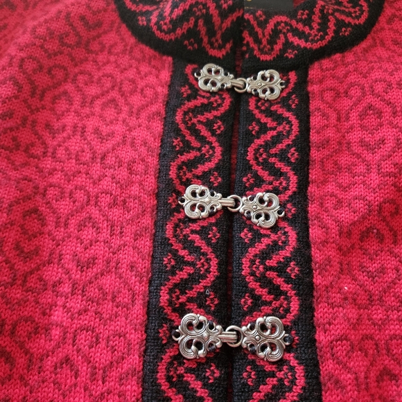 WINDFJORD RED WOOL SWEATER WOMENS XS NEW w TAGS NORWAY - Picture 8 of 9